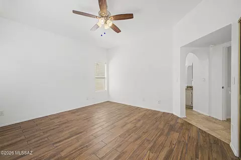 10430 E Wishbone Dr, Tucson, AZ 85748 photo 17