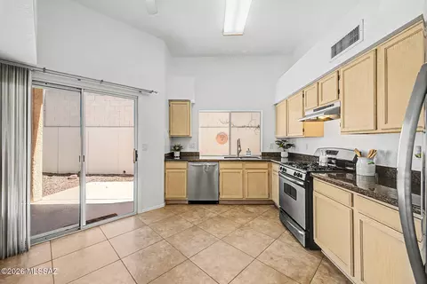 10430 E Wishbone Dr, Tucson, AZ 85748 photo 10