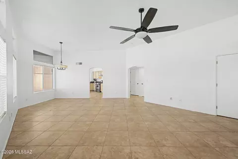10430 E Wishbone Dr, Tucson, AZ 85748 photo 9