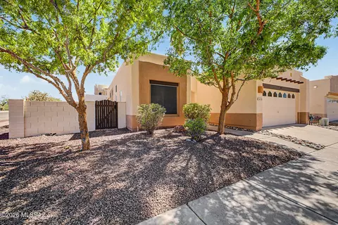 10430 E Wishbone Dr, Tucson, AZ 85748 photo 2
