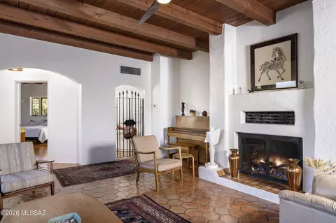 Living - 7944 E Cloud Rd, Tucson, AZ 85750 photo 2 of 2