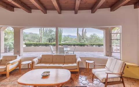 Living - 7944 E Cloud Rd, Tucson, AZ 85750 photo 1 of 2