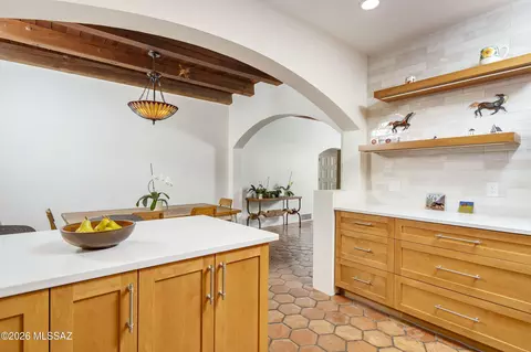 Kitchen - 7944 E Cloud Rd, Tucson, AZ 85750 photo 2 of 3