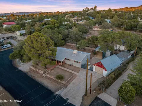 905 W Discover St, Oracle, AZ 85623