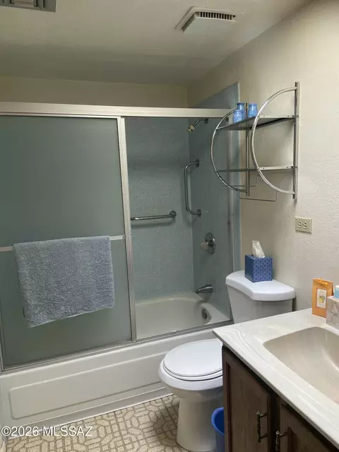 Bath - 310 W Canada St, Tucson, AZ 85706 photo 1 of 2