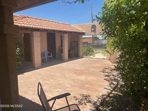 Exterior - 310 W Canada St, Tucson, AZ 85706 photo 11 of 18