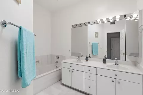 529 E Squirrel Tail Dr, Tucson, AZ 85704 photo 23