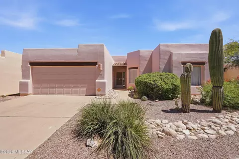 529 E Squirrel Tail Dr, Tucson, AZ 85704 photo 1