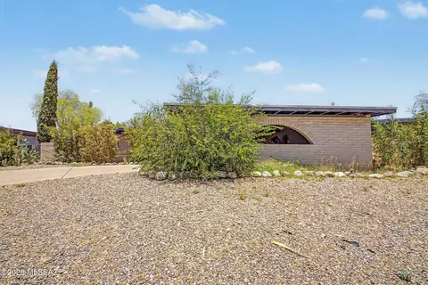 8965 E 35th Cir, Tucson, AZ 85710