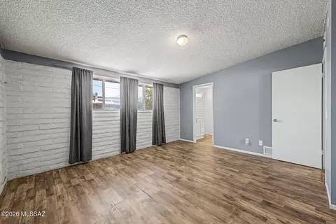 Other - 8965 E 35th Cir, Tucson, AZ 85710 photo 5 of 8
