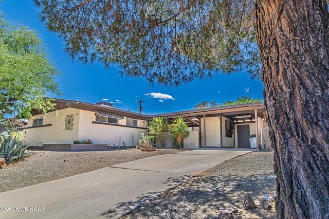 117 W George Truit St, Corona De Tucson, AZ 85641