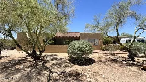 1230 E Placita Del Cervato, Tucson, AZ 85718