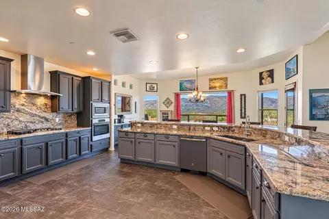 Kitchen - 14589 E Circle Q Rnch, Vail, AZ 85641 photo 3 of 5