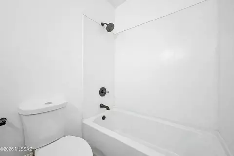 Bath - 5414 E 3rd St, Tucson, AZ 85711 photo 4 of 4