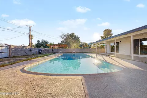 Exterior - 5414 E 3rd St, Tucson, AZ 85711 photo 1 of 4