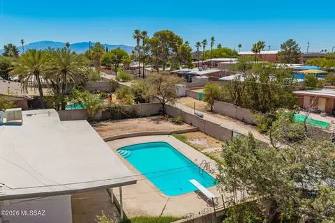View/Area - 5414 E 3rd St, Tucson, AZ 85711 photo 1 of 5