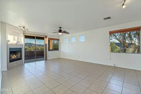 Living - 13965 E Lazy Jake Ln, Vail, AZ 85641 photo 5 of 6