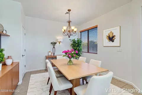 Dining - 13965 E Lazy Jake Ln, Vail, AZ 85641 photo 2 of 2
