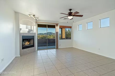 Living - 13965 E Lazy Jake Ln, Vail, AZ 85641 photo 2 of 6
