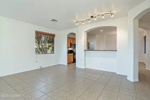 Living - 13965 E Lazy Jake Ln, Vail, AZ 85641 photo 6 of 6