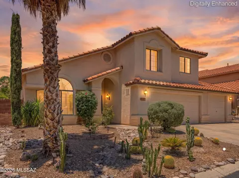 10301 N Oak Knoll Ln, Tucson, AZ 85737