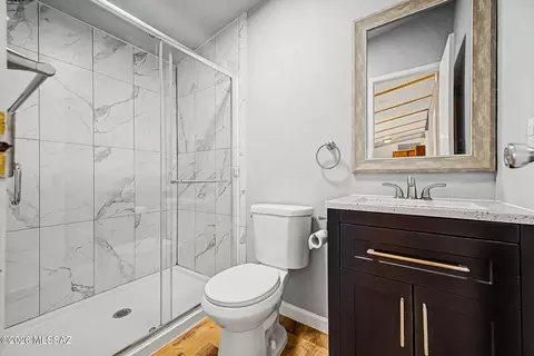 Bath - 13875 E Collie Dr, Vail, AZ 85641 photo 3 of 3