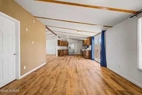 Living - 13875 E Collie Dr, Vail, AZ 85641 photo 8 of 8