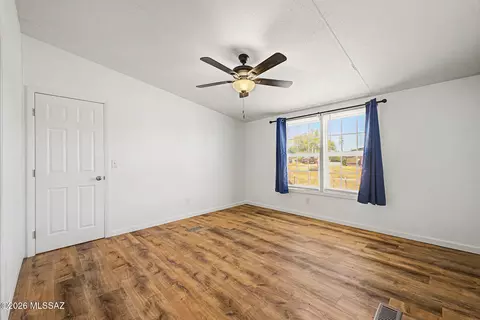 Bedroom - 13875 E Collie Dr, Vail, AZ 85641 photo 2 of 4
