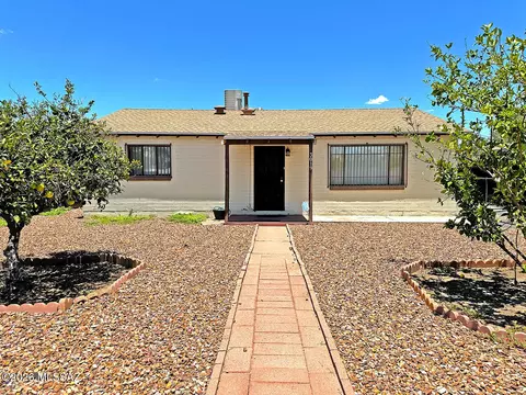 3019 E 21st St, Tucson, AZ 85716