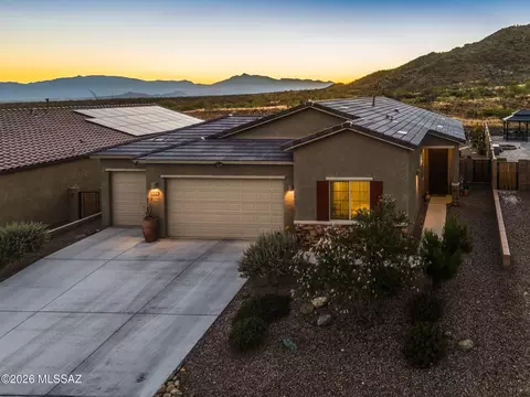 17629 S Ridgerunner Dr, Vail, AZ 85641