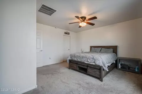 Bedroom - 6726 E Sea Horse Rd, Tucson, AZ 85756 photo 2 of 11