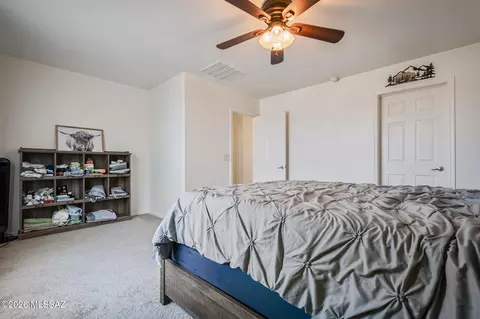 Bedroom - 6726 E Sea Horse Rd, Tucson, AZ 85756 photo 3 of 11