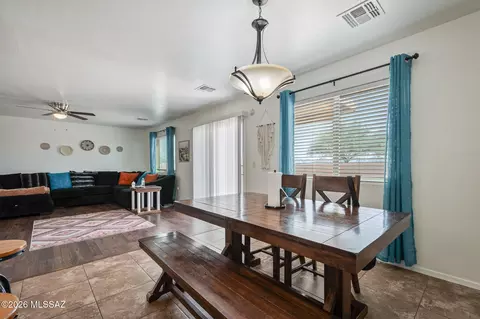 Dining - 6726 E Sea Horse Rd, Tucson, AZ 85756 photo 2 of 3