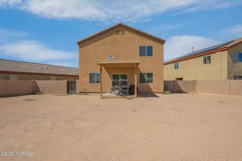 Exterior - 6726 E Sea Horse Rd, Tucson, AZ 85756 photo 3 of 6