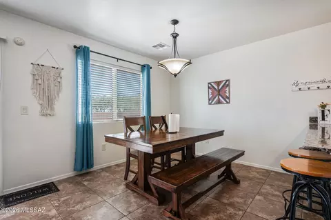 Dining - 6726 E Sea Horse Rd, Tucson, AZ 85756 photo 3 of 3
