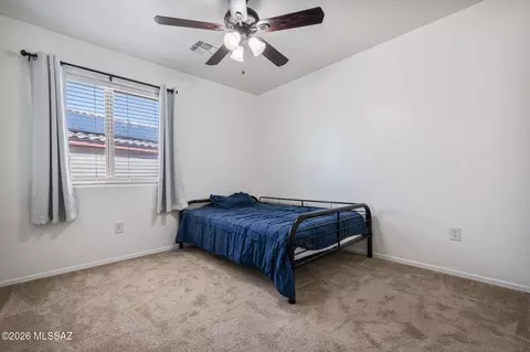 Bedroom - 6726 E Sea Horse Rd, Tucson, AZ 85756 photo 9 of 11