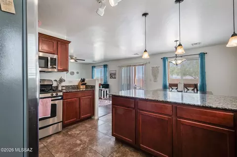 Kitchen - 6726 E Sea Horse Rd, Tucson, AZ 85756 photo 5 of 6