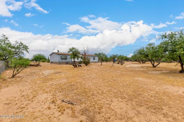 8677 S Alice Vail Ln, Tucson, AZ 85736