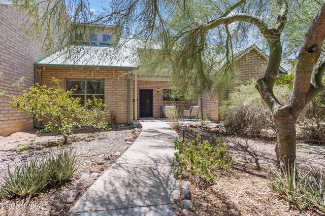 3003 N Gaia Pl, Tucson, AZ 85745
