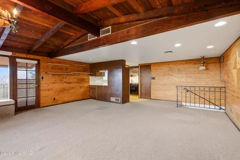 Living - 11155 E Saint James Rd, Tucson, AZ 85748 photo 3 of 4