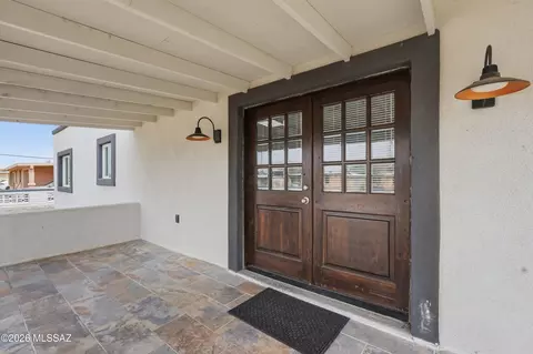 Exterior - 5497 S Canada Dr, Tucson, AZ 85706 photo 4 of 7
