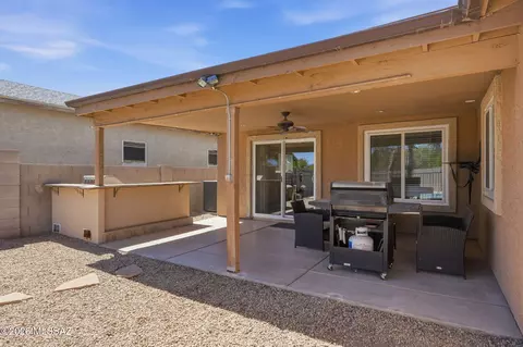 Exterior - 5929 E Cedarbird Dr, Tucson, AZ 85756 photo 3 of 11