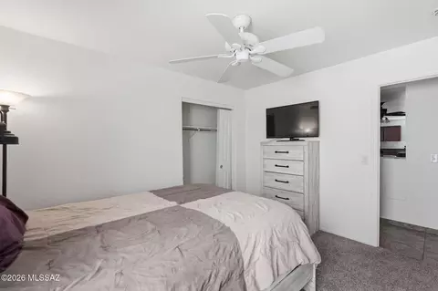 Bedroom - 5929 E Cedarbird Dr, Tucson, AZ 85756 photo 6 of 8