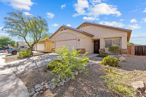 11880 W Fontenelle Dr, Marana, AZ 85653