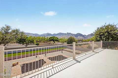 12592 N Pioneer Way, Oro Valley, AZ 85755