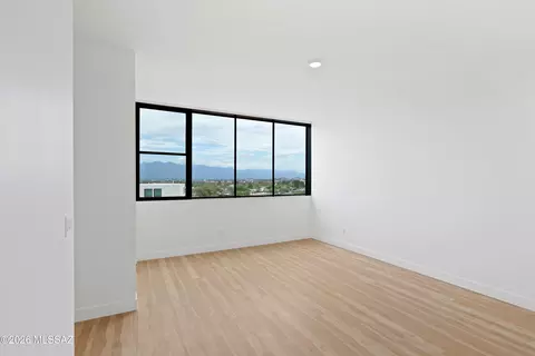 Bedroom - 1364 W Sentinel View Loop, Tucson, AZ 85745 photo 1 of 2