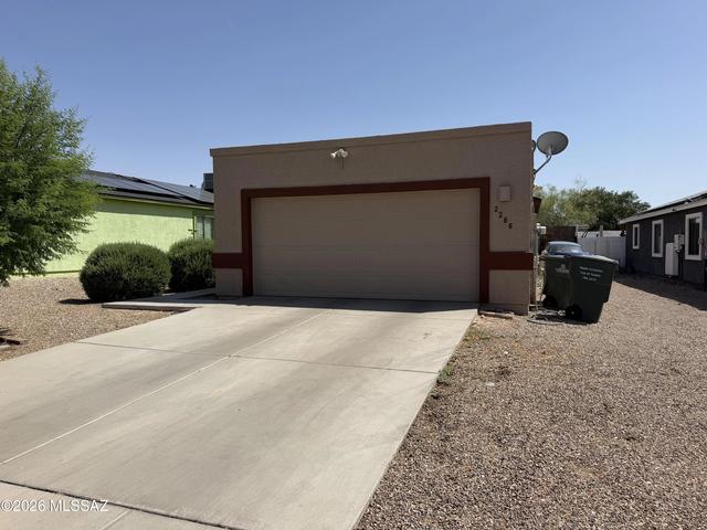 2266 E Sunland Vis, Tucson, AZ 85713