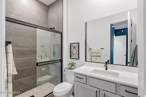 Bath - 12866 E Tortoise Pointe Dr, Vail, AZ 85641 photo 5 of 5