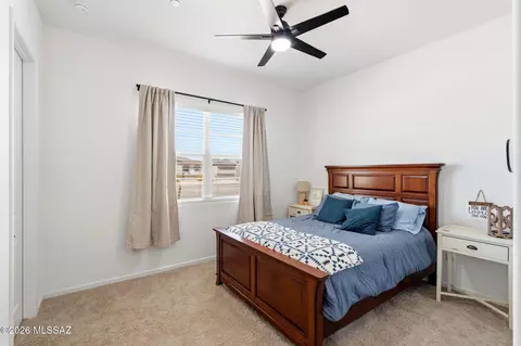 Bedroom - 12866 E Tortoise Pointe Dr, Vail, AZ 85641 photo 4 of 9