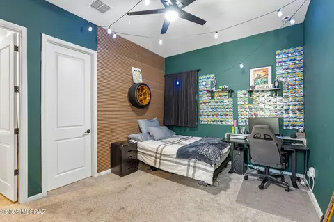 Bedroom - 12866 E Tortoise Pointe Dr, Vail, AZ 85641 photo 8 of 9